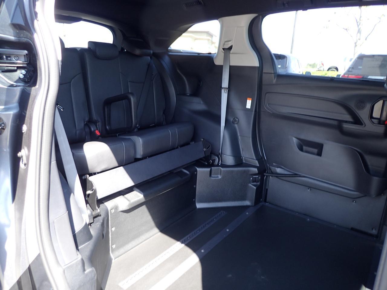2025 Toyota Sienna XSE Anaheim CA