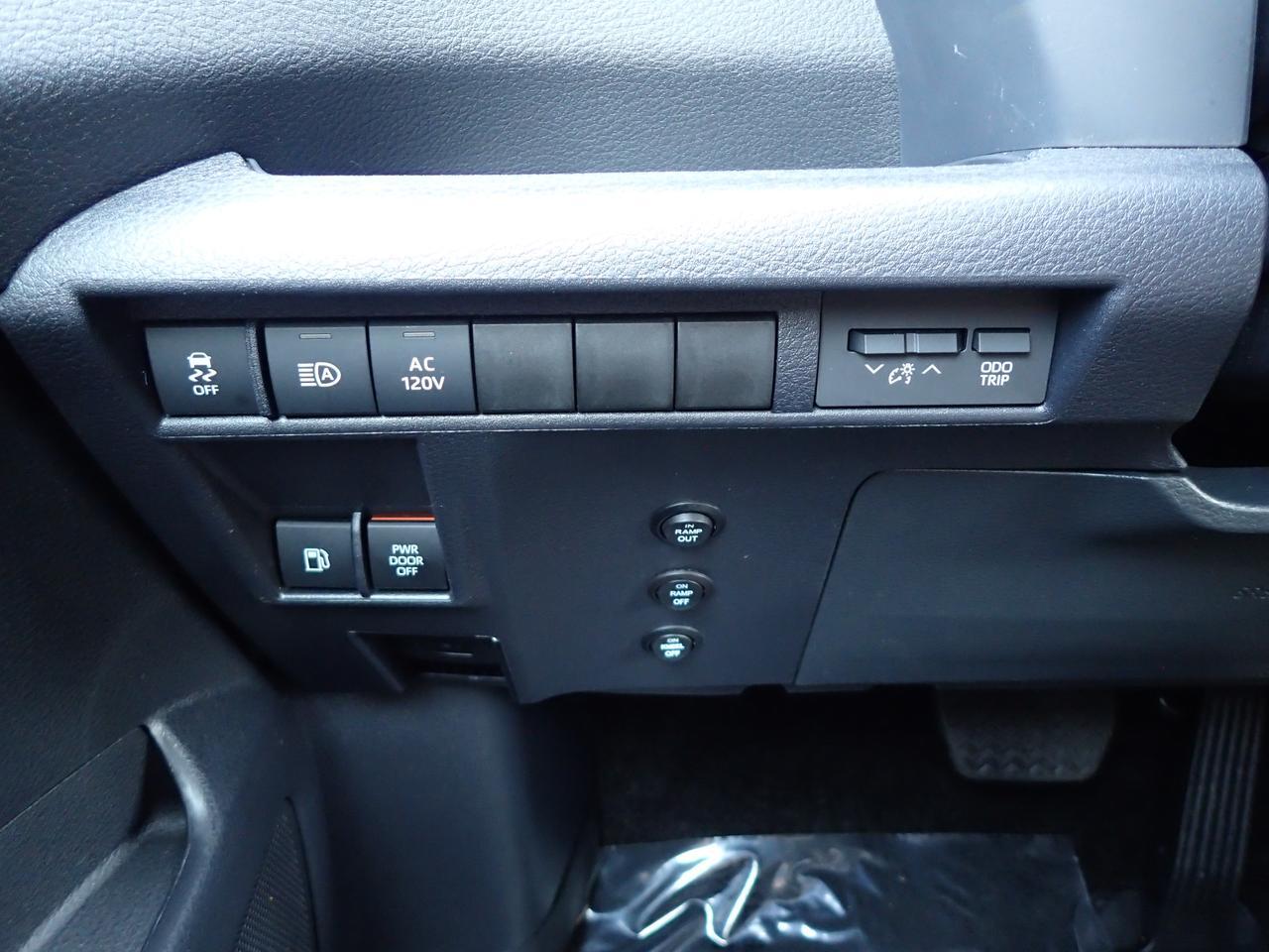 2025 Toyota Sienna XSE Anaheim CA
