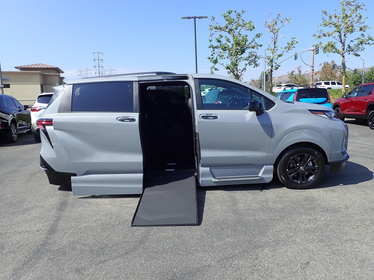 2025 Toyota Sienna XSE Anaheim CA