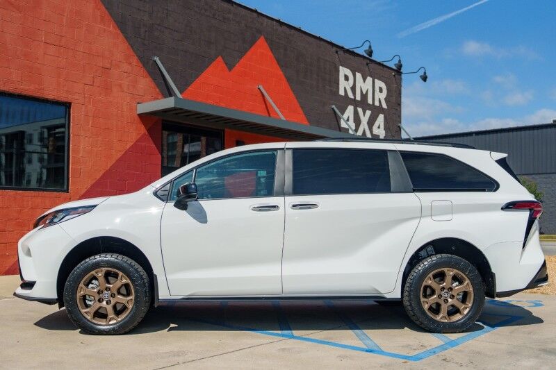 2025 Toyota Sienna XSE Birmingham AL