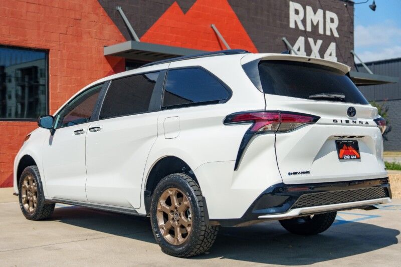 2025 Toyota Sienna XSE Birmingham AL