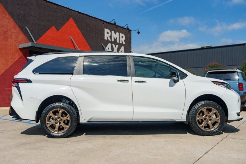 2025 Toyota Sienna XSE Birmingham AL