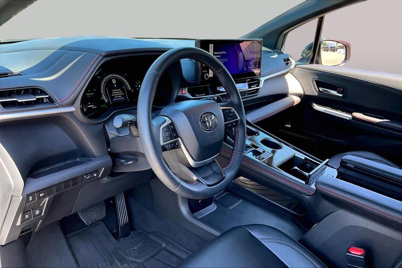 2025 Toyota Sienna XSE Folsom CA