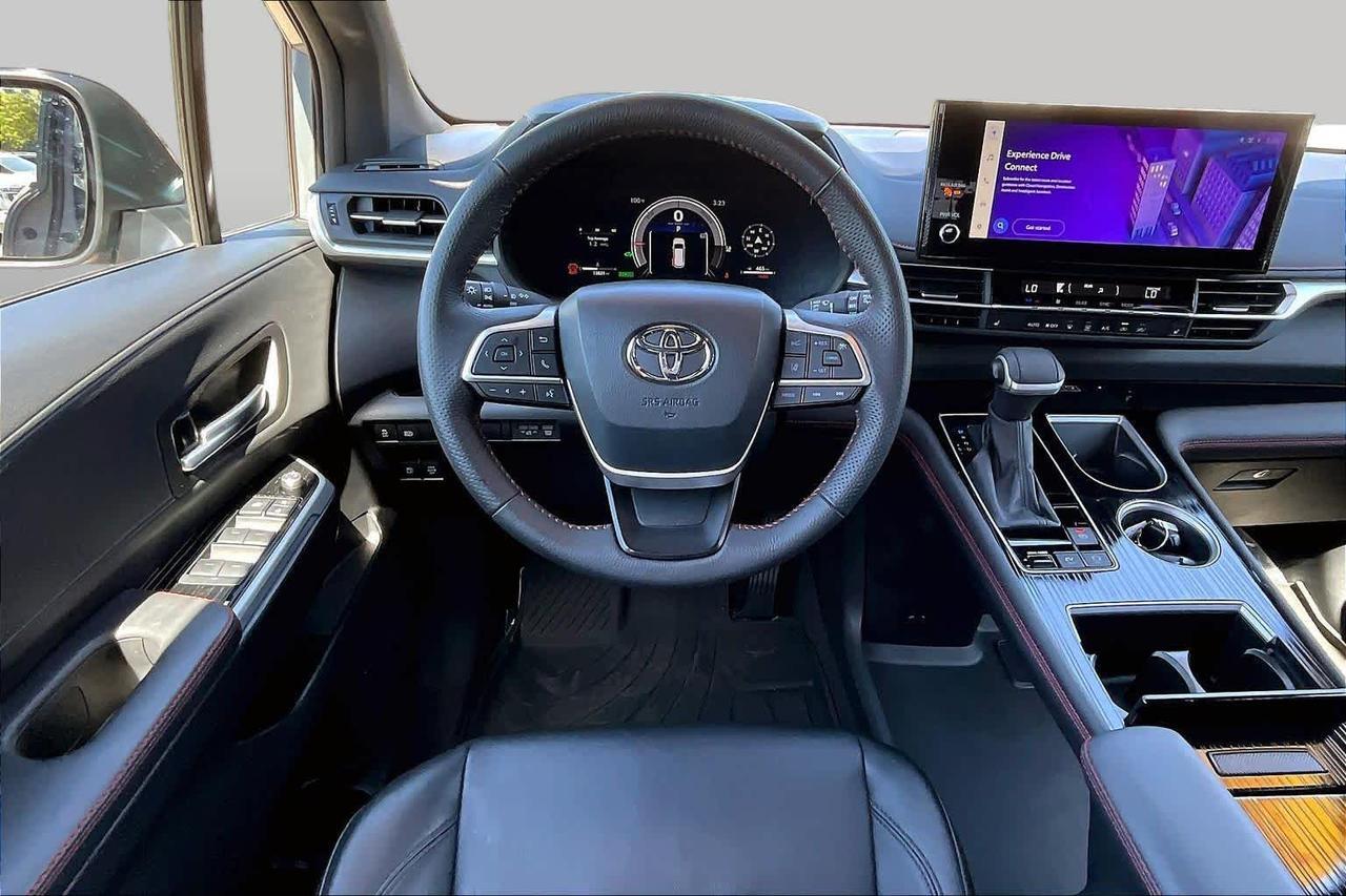 2025 Toyota Sienna XSE Folsom CA