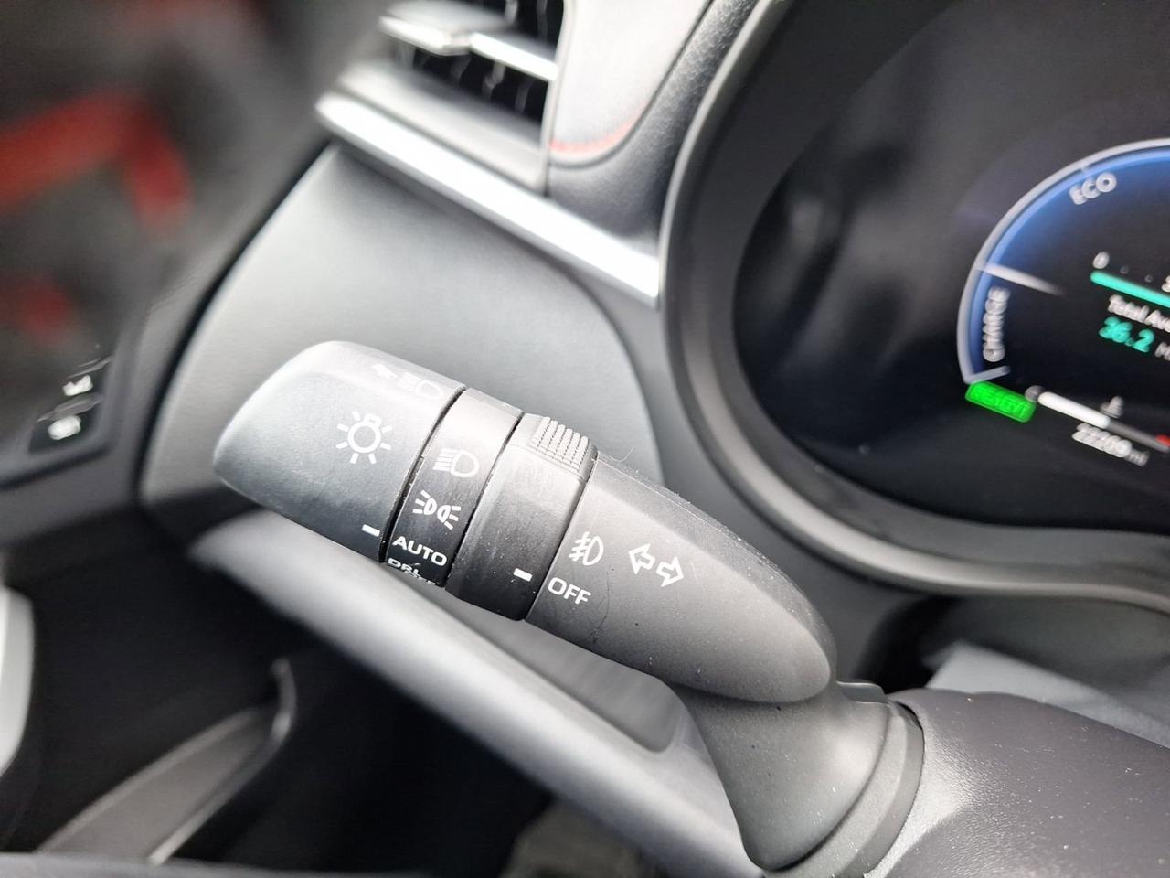 2025 Toyota Sienna XSE Hurst TX