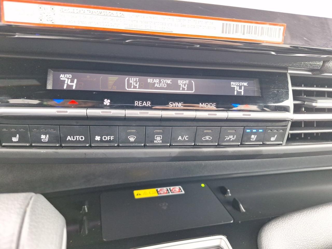 2025 Toyota Sienna XSE Hurst TX