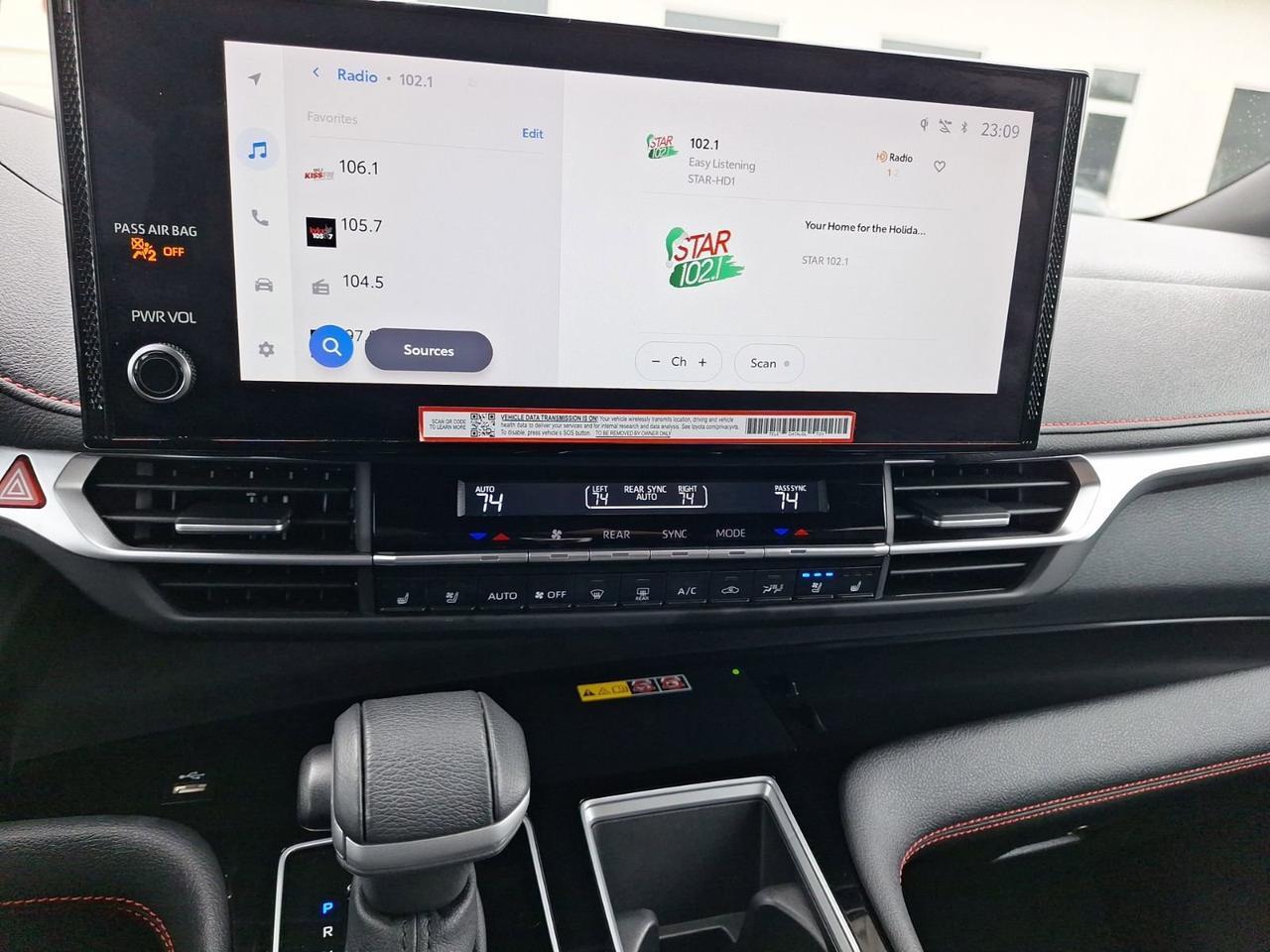 2025 Toyota Sienna XSE Hurst TX