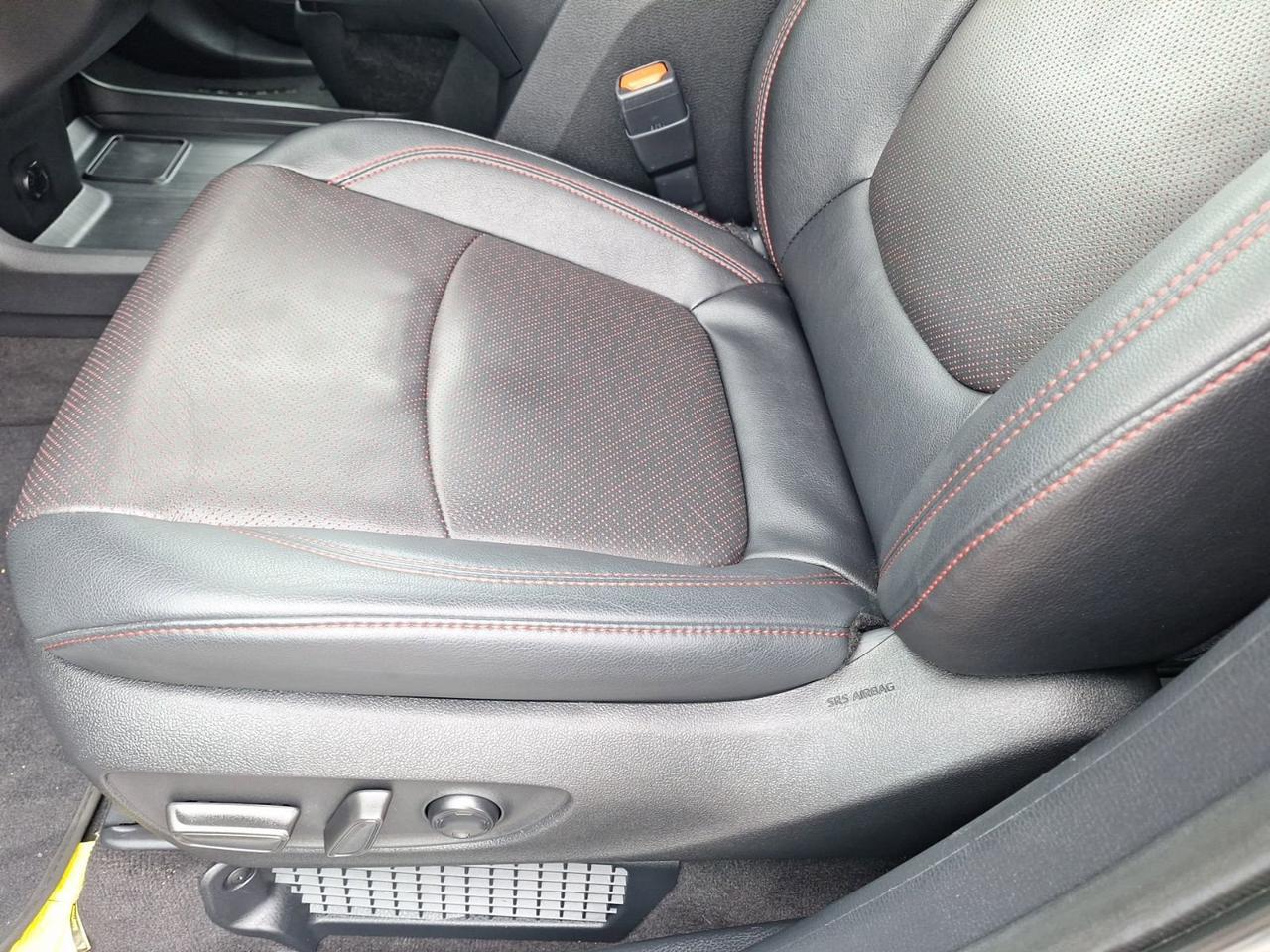 2025 Toyota Sienna XSE Hurst TX