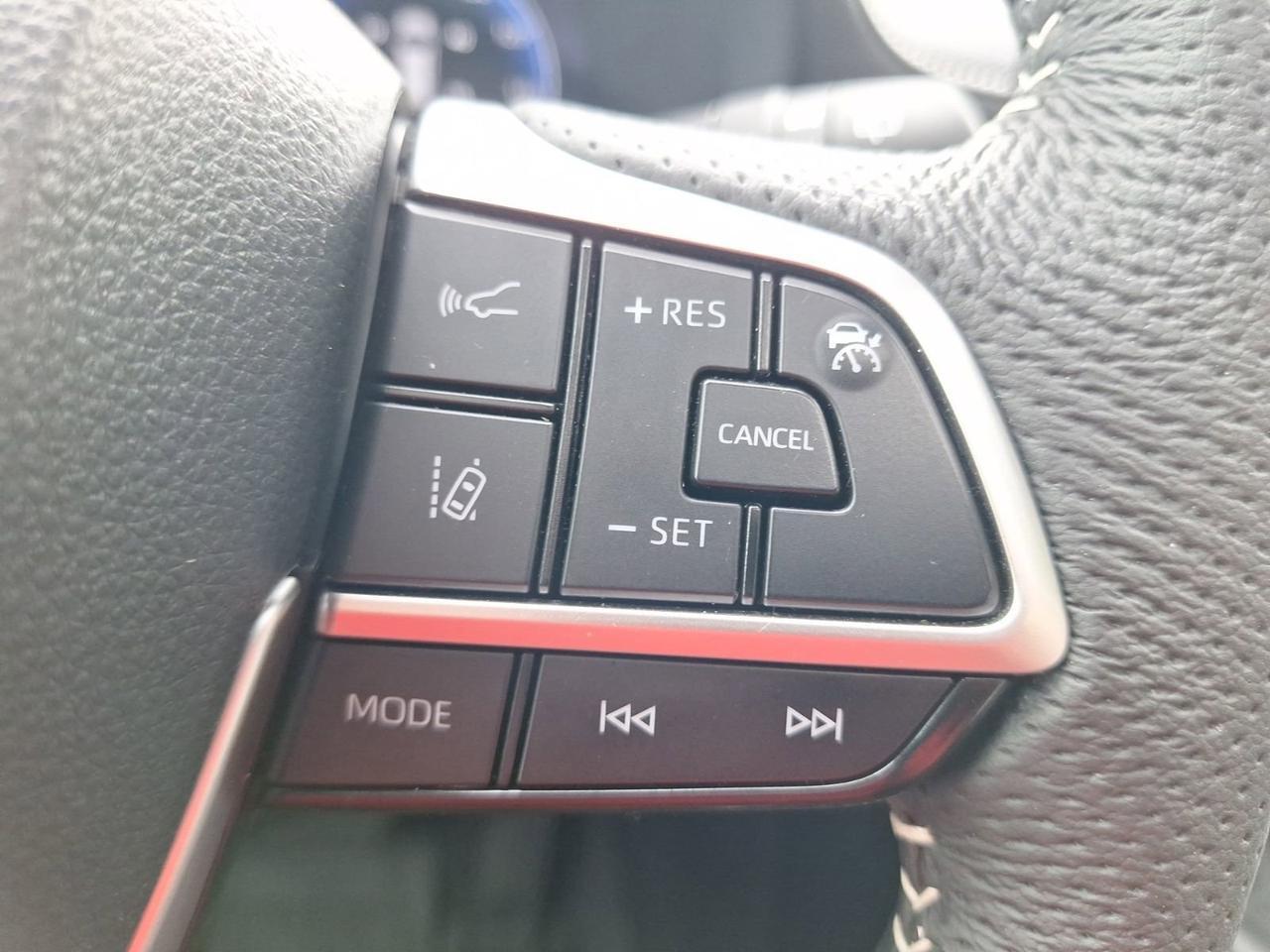 2025 Toyota Sienna XSE Hurst TX