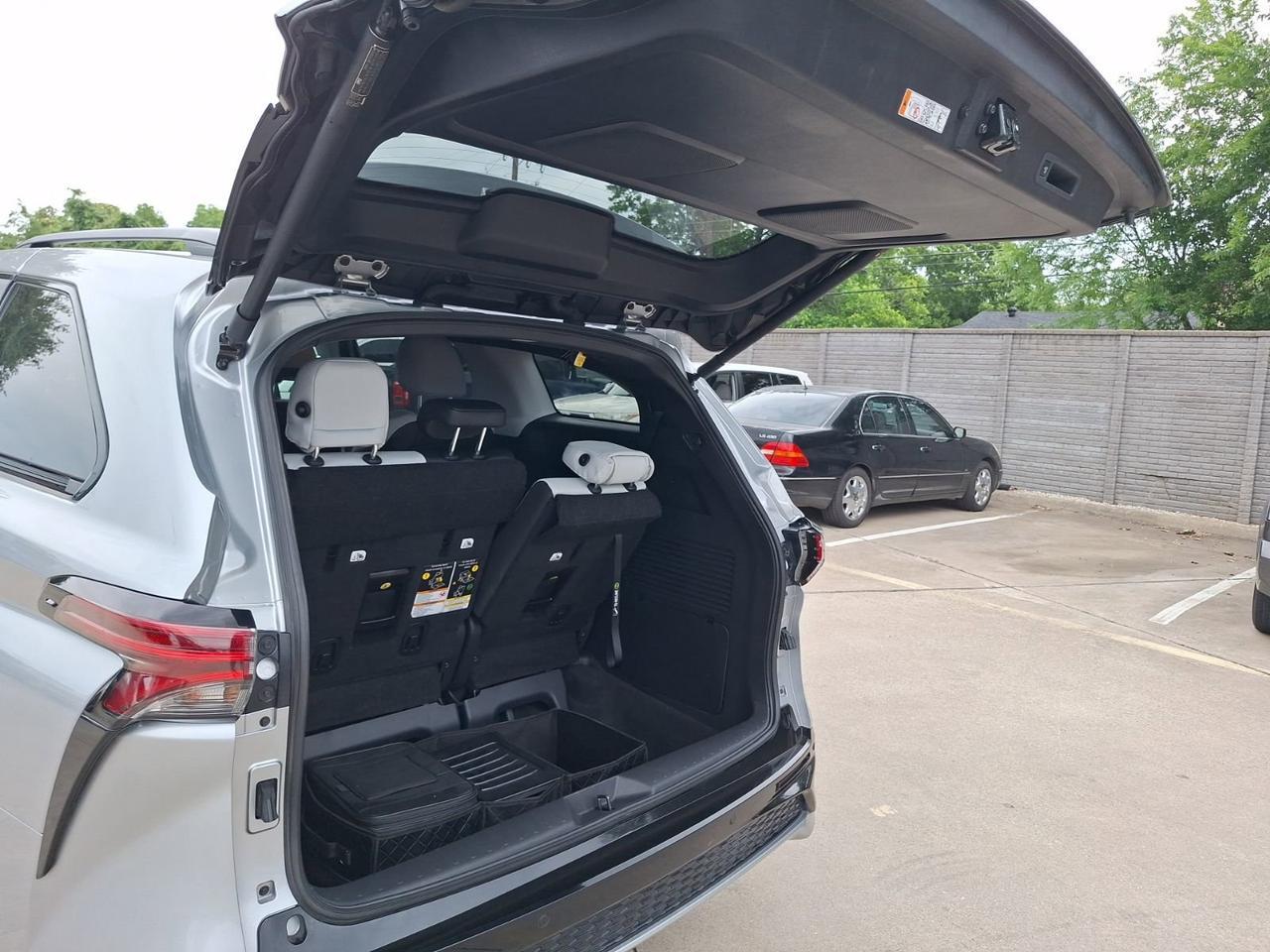 2025 Toyota Sienna XSE Hurst TX