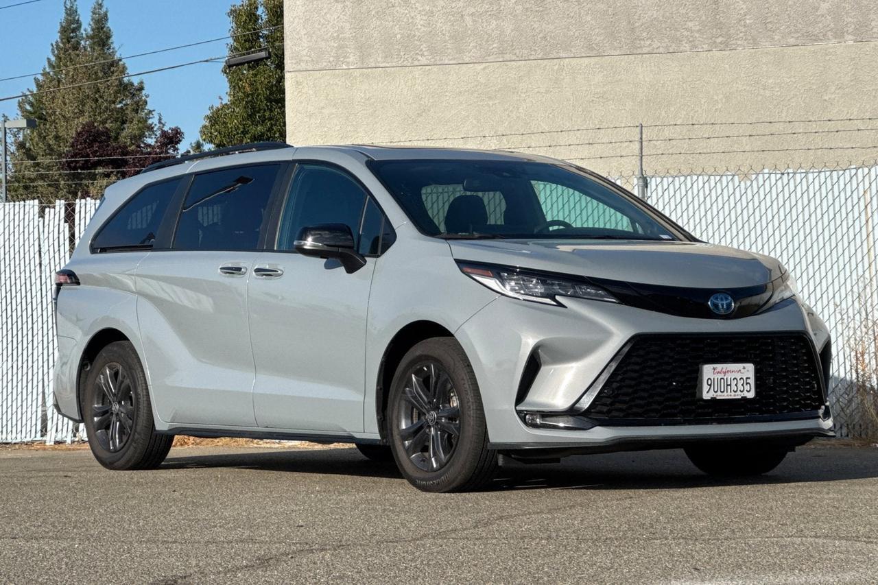 2025 Toyota Sienna XSE Roseville CA