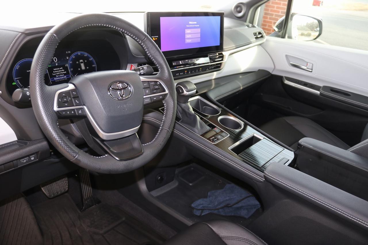 2025 Toyota Sienna XSE Fredericksburg VA