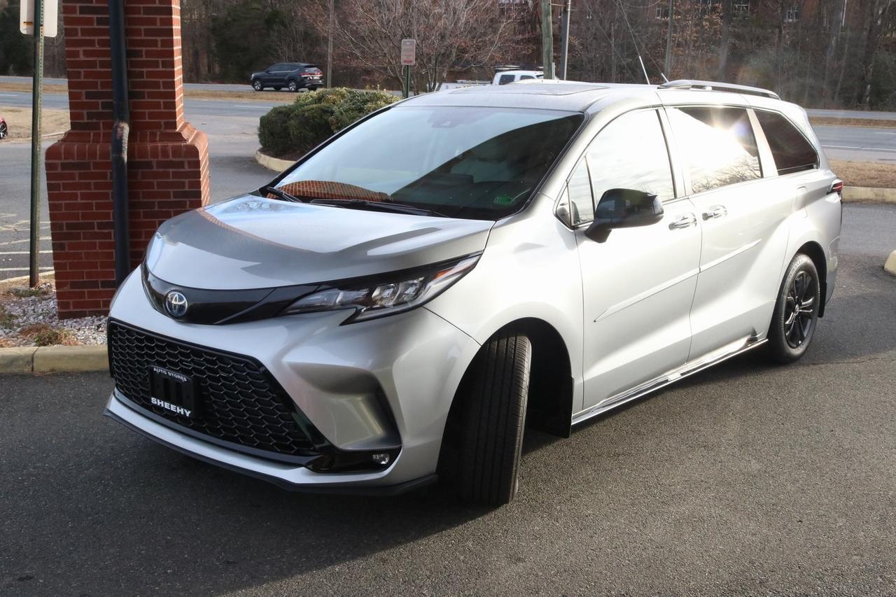 2025 Toyota Sienna XSE Fredericksburg VA