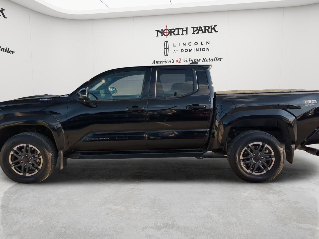 2025 Toyota Tacoma 4WD