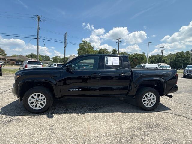 2025 Toyota Tacoma 4WD SR