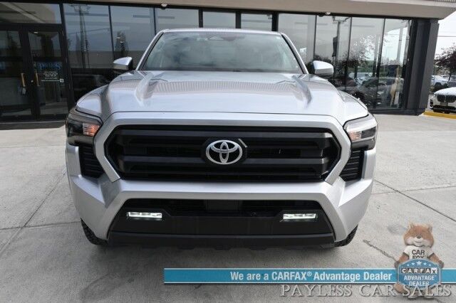 2025 Toyota Tacoma 4WD SR5