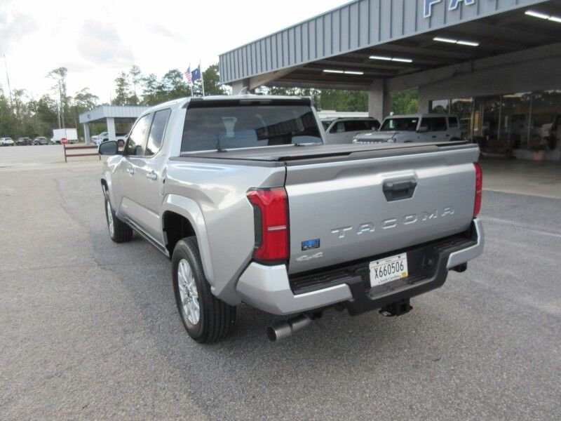 2025 Toyota Tacoma 4WD SR5 Double Cab 5' Bed AT (Natl) St. George SC