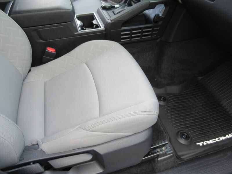 2025 Toyota Tacoma 4WD SR5 Double Cab 5' Bed AT (Natl) St. George SC