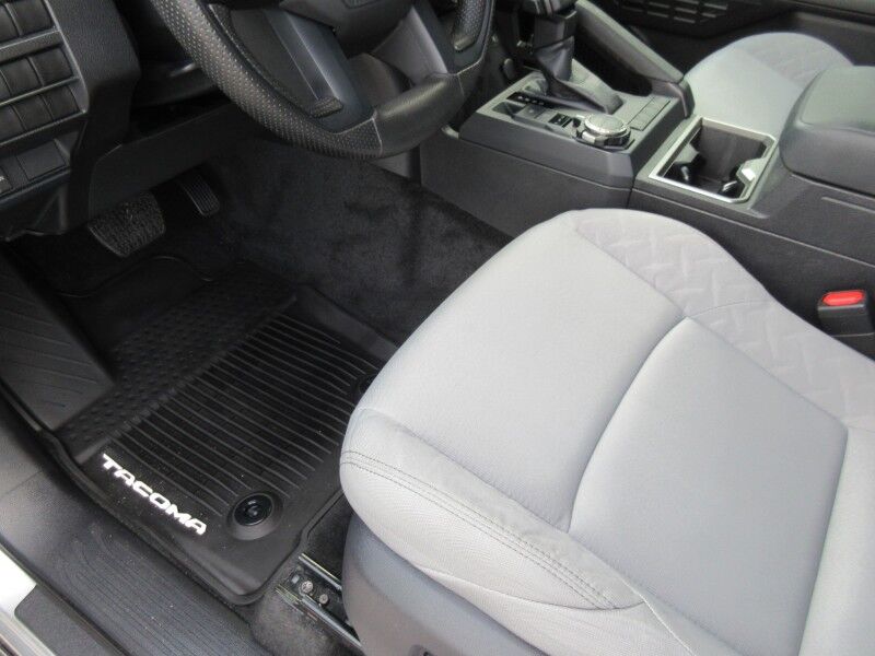 2025 Toyota Tacoma 4WD SR5 Double Cab 5' Bed AT (Natl) St. George SC