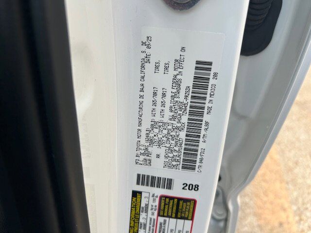 2025 Toyota Tacoma 4WD SR5 New Braunfels TX