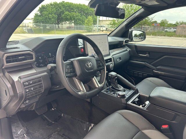 2025 Toyota Tacoma 4WD SR5 New Braunfels TX