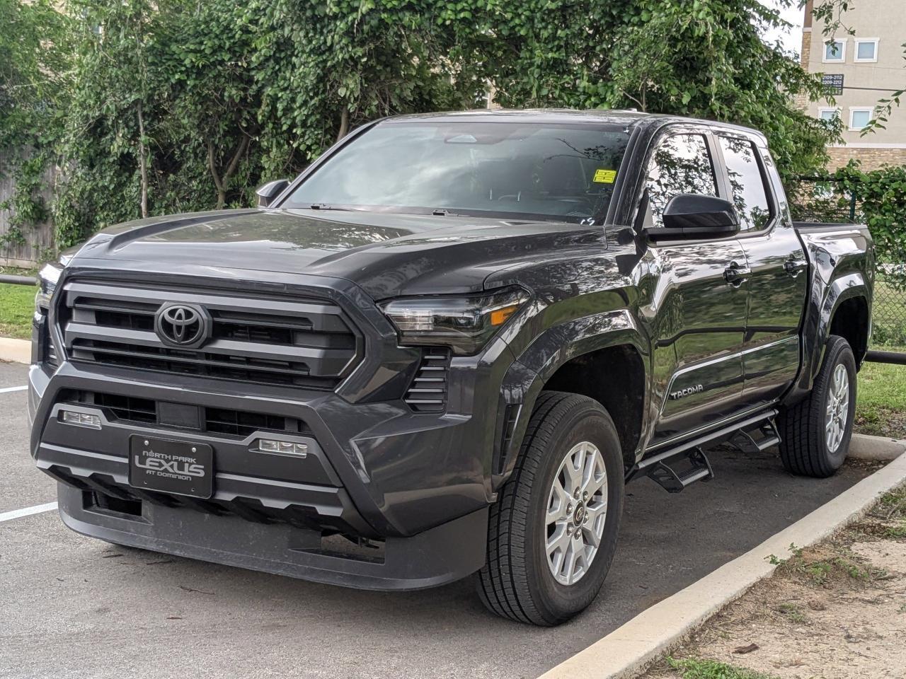 2025 Toyota Tacoma 4WD SR5
