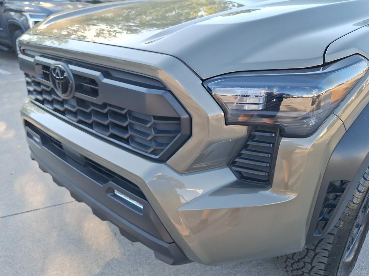 2025 Toyota Tacoma 4WD TRD Off Road Hurst TX