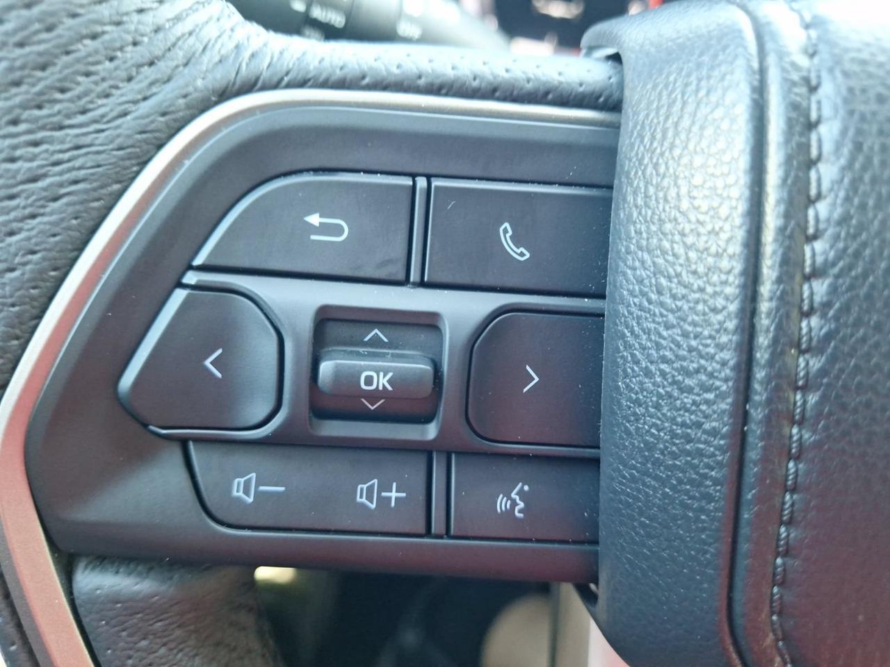 2025 Toyota Tacoma 4WD TRD Off Road Hybrid Hurst TX