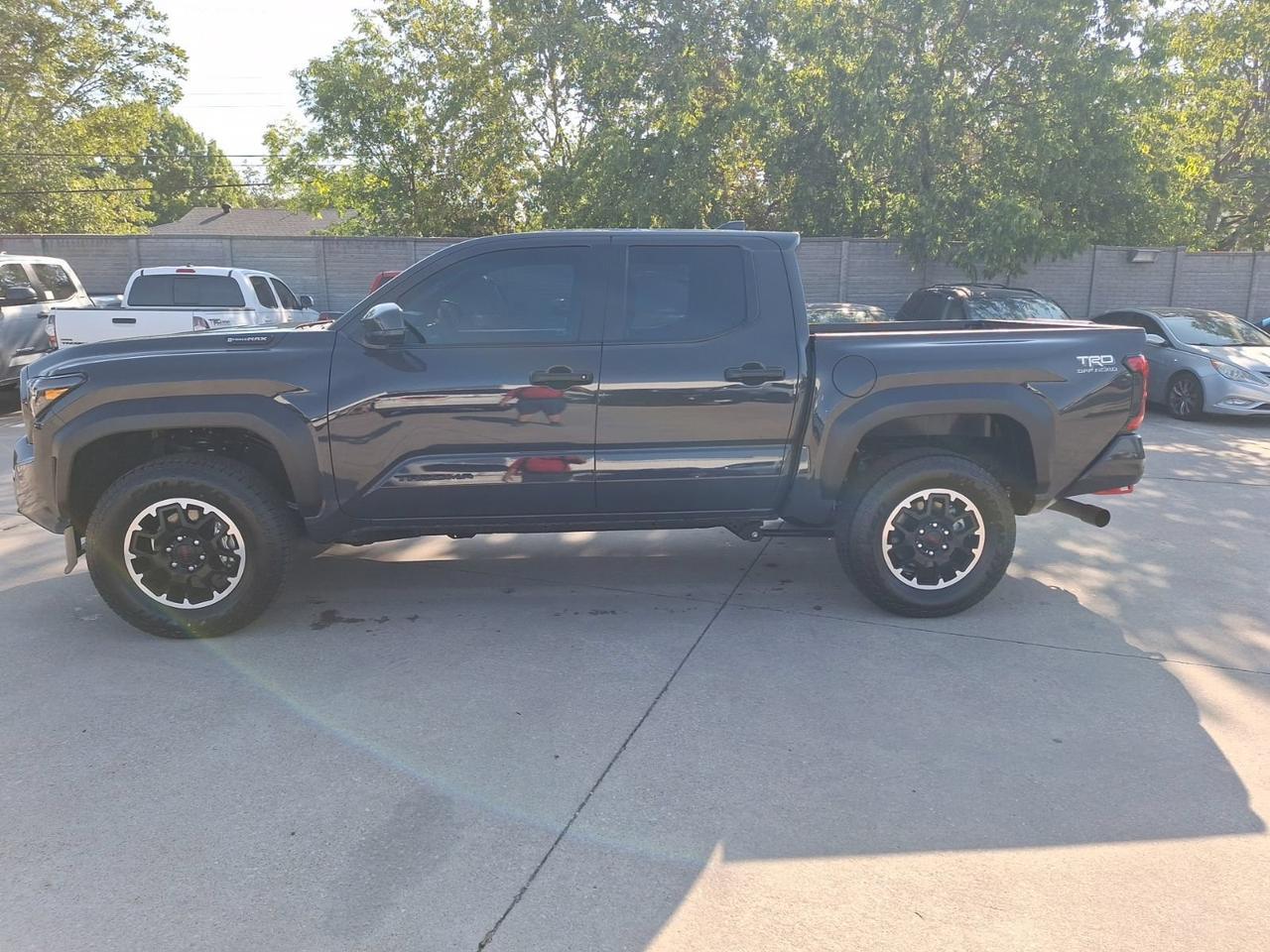 2025 Toyota Tacoma 4WD TRD Off Road Hybrid Hurst TX