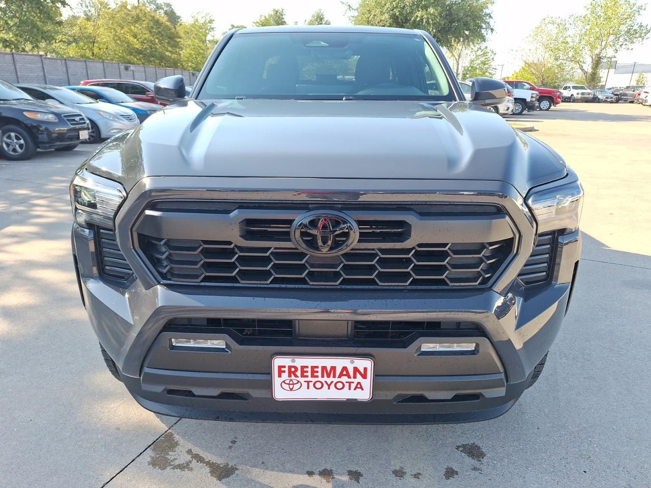 2025 Toyota Tacoma 4WD TRD Off Road Hybrid Hurst TX