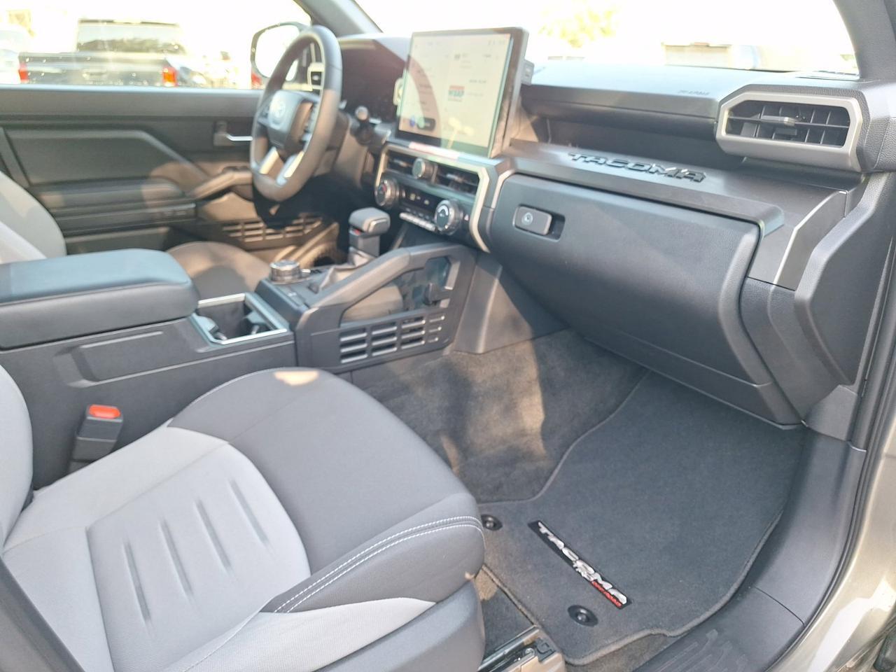 2025 Toyota Tacoma 4WD TRD Off Road Hybrid Hurst TX