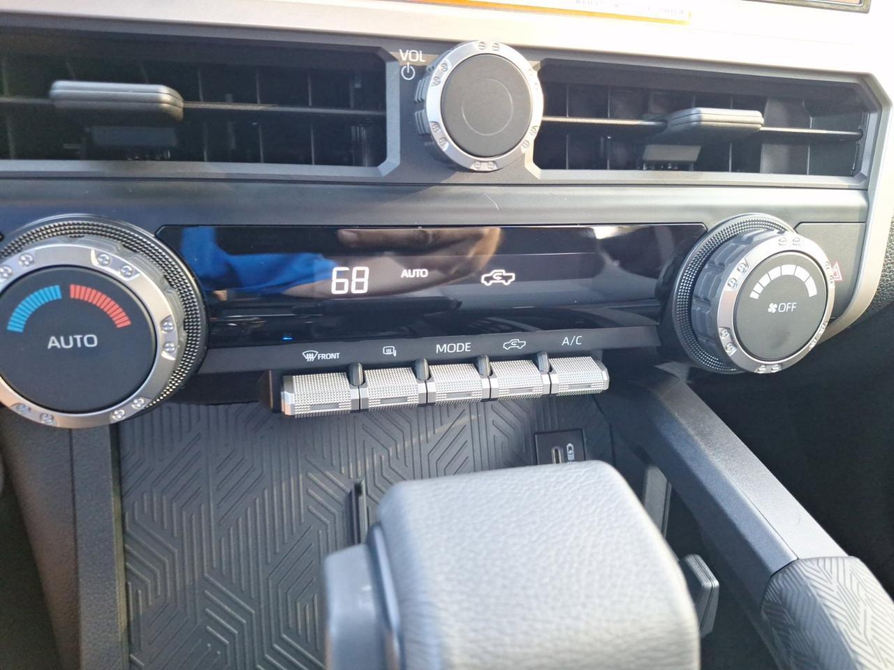 2025 Toyota Tacoma 4WD TRD Off Road Hybrid Hurst TX
