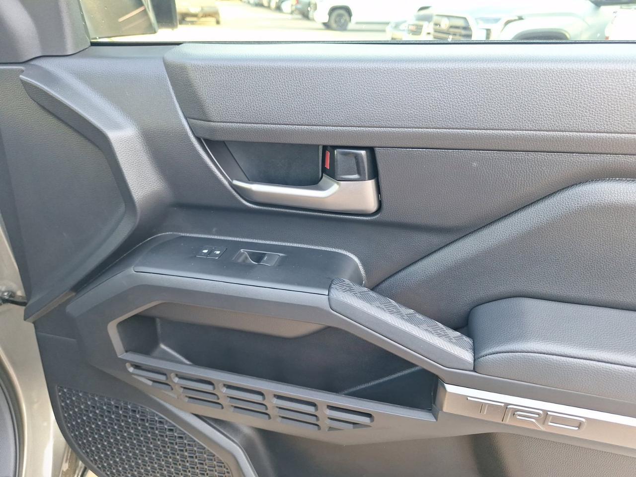 2025 Toyota Tacoma 4WD TRD Off Road Hybrid Hurst TX