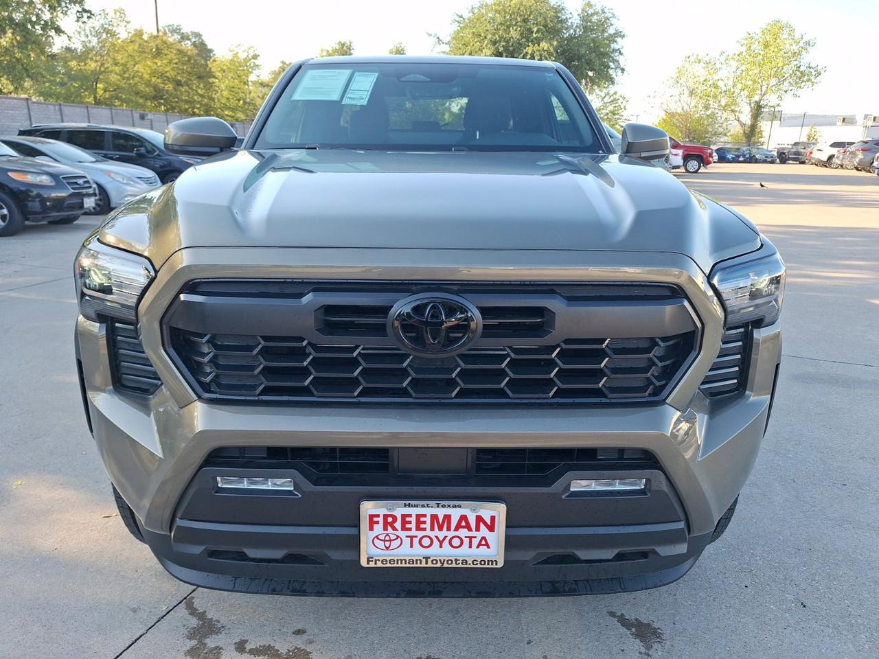 2025 Toyota Tacoma 4WD TRD Off Road Hybrid Hurst TX