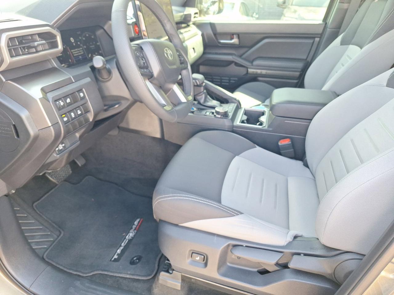 2025 Toyota Tacoma 4WD TRD Off Road Hybrid Hurst TX