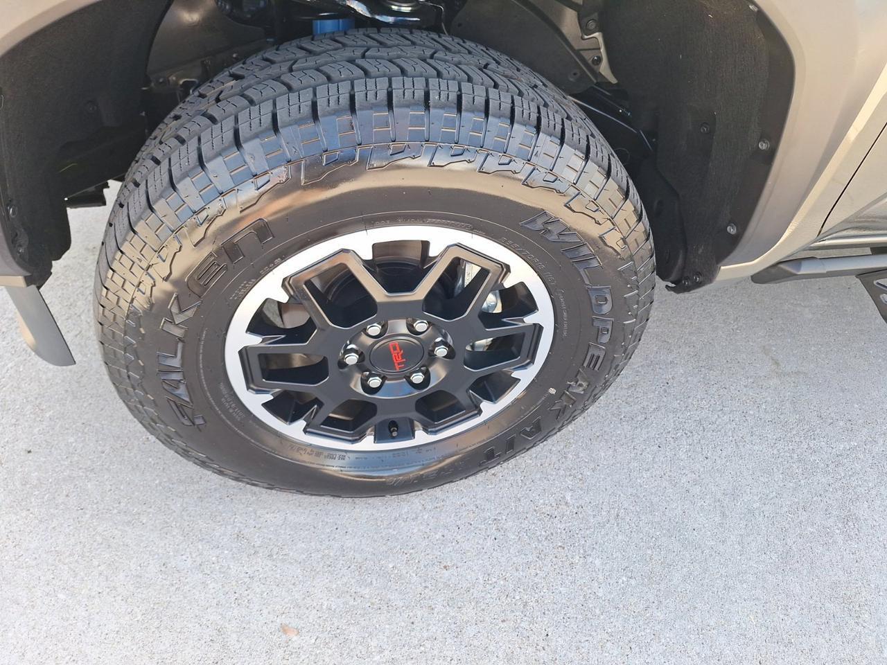 2025 Toyota Tacoma 4WD TRD Off Road Hybrid Hurst TX