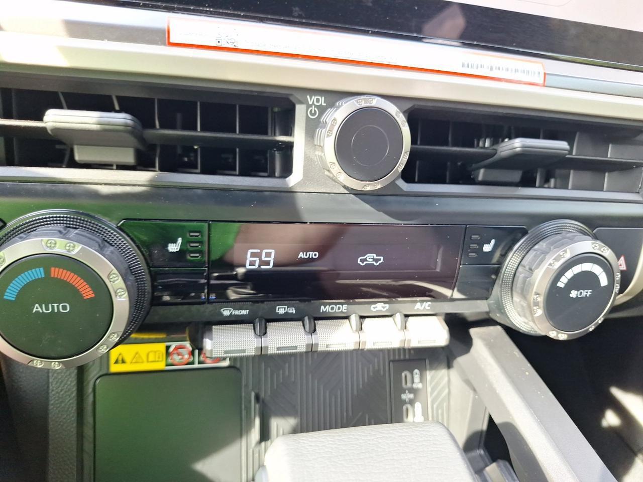 2025 Toyota Tacoma 4WD TRD Off Road Hybrid Hurst TX