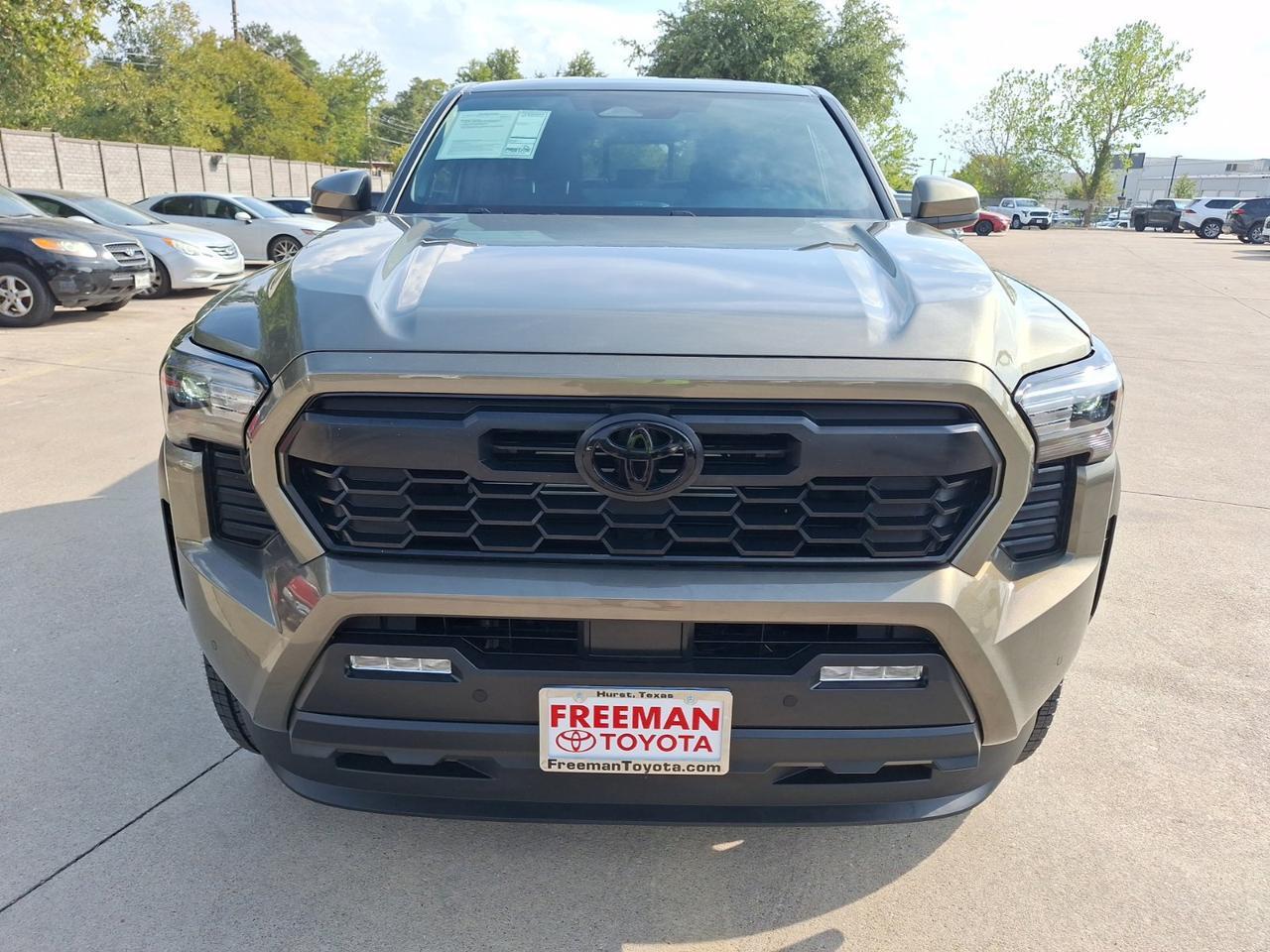 2025 Toyota Tacoma 4WD TRD Off Road Hybrid Hurst TX