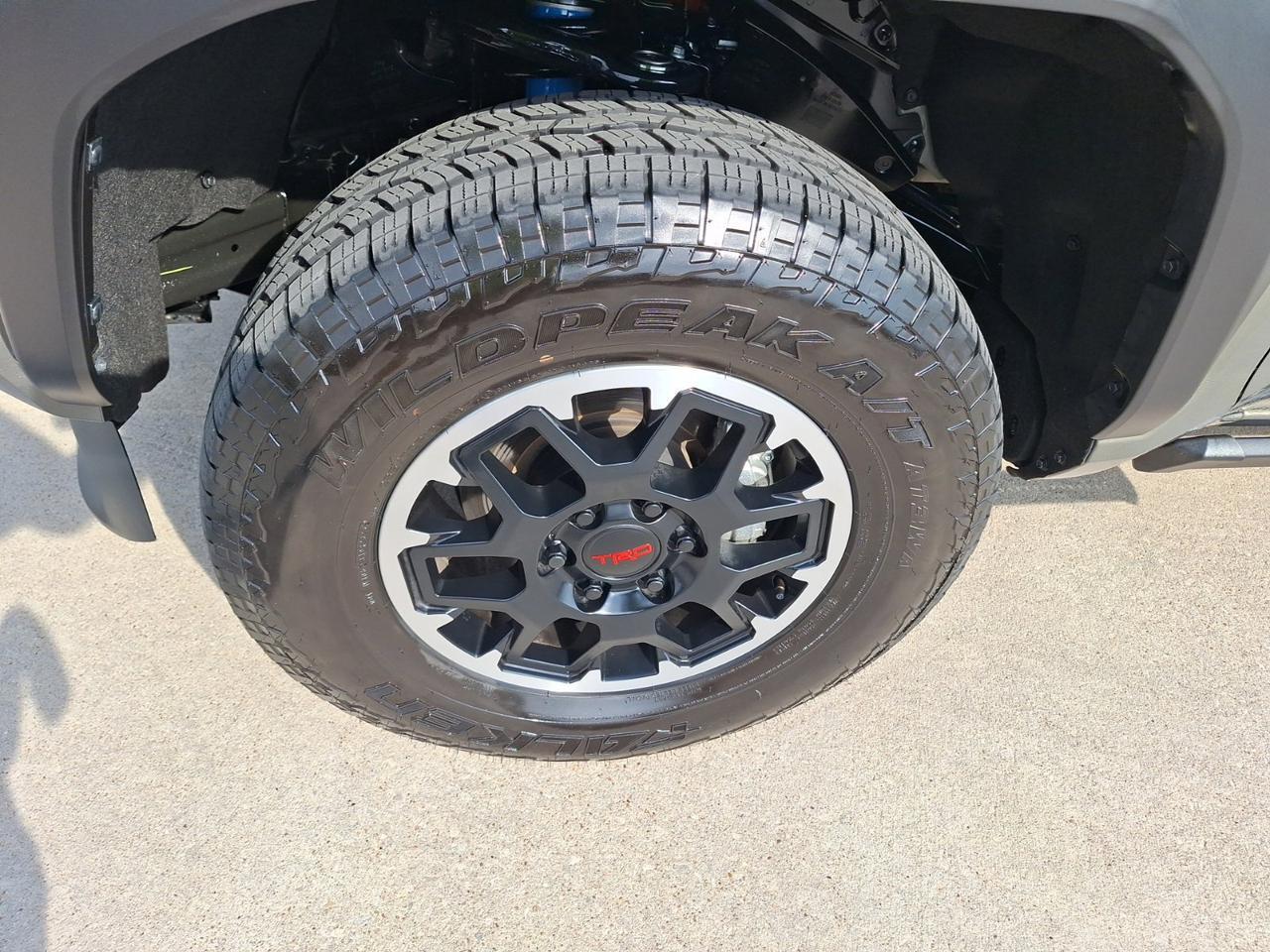 2025 Toyota Tacoma 4WD TRD Off Road Hybrid Hurst TX