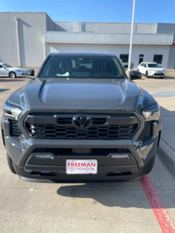 2025 Toyota Tacoma 4WD TRD Off Road Hybrid Hurst TX