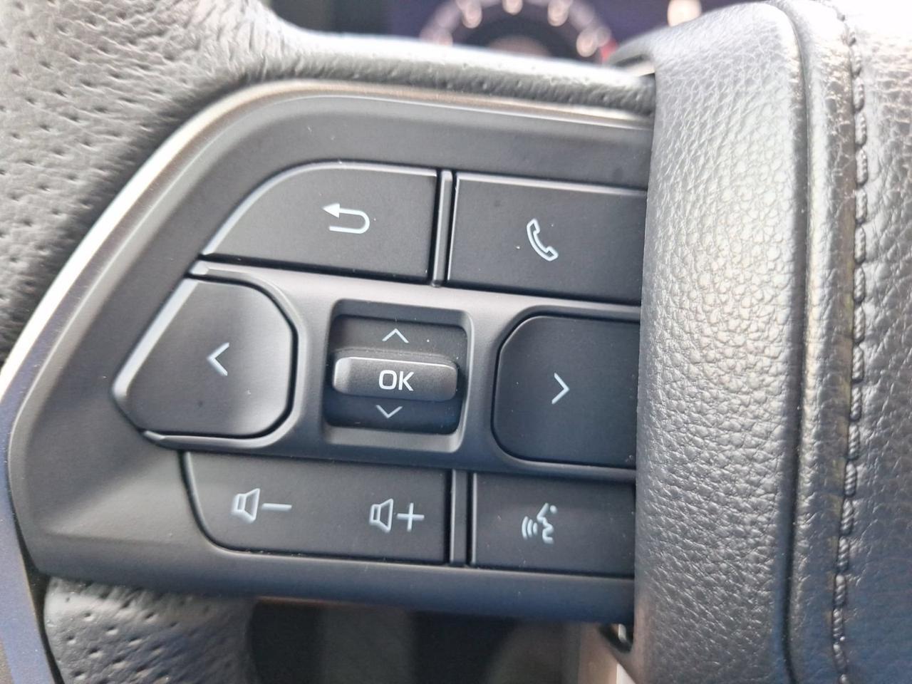 2025 Toyota Tacoma 4WD TRD Off Road Hybrid Hurst TX