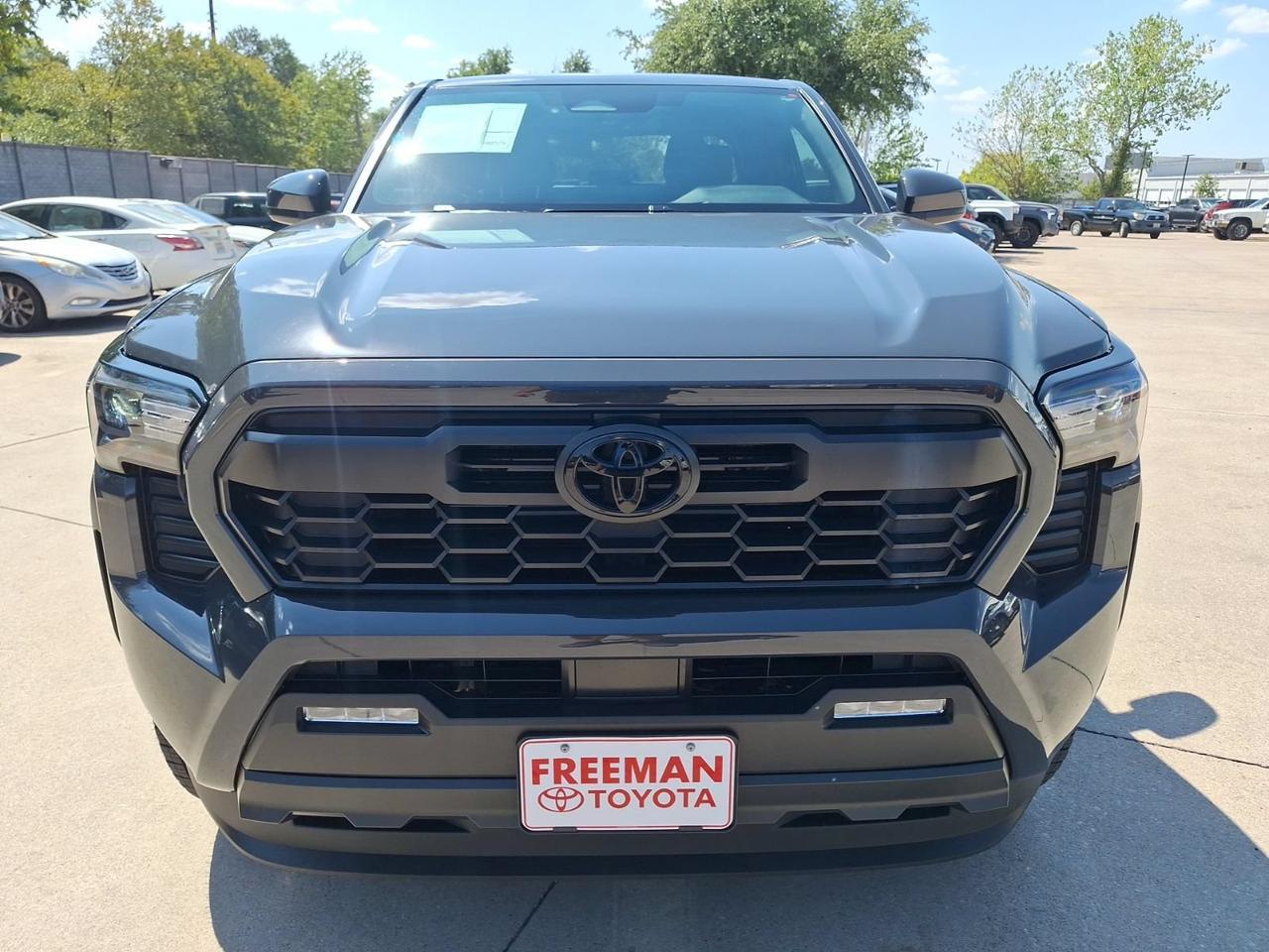 2025 Toyota Tacoma 4WD TRD Off Road Hybrid Hurst TX