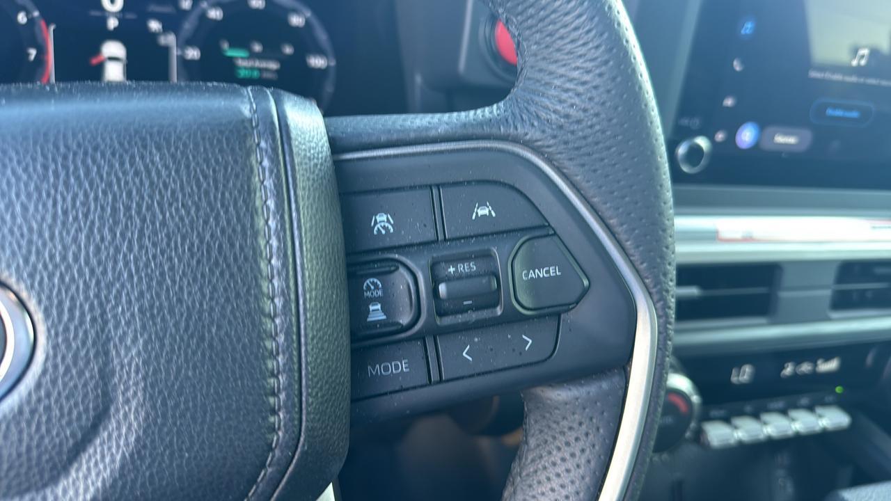 2025 Toyota Tacoma 4WD TRD Off-Road