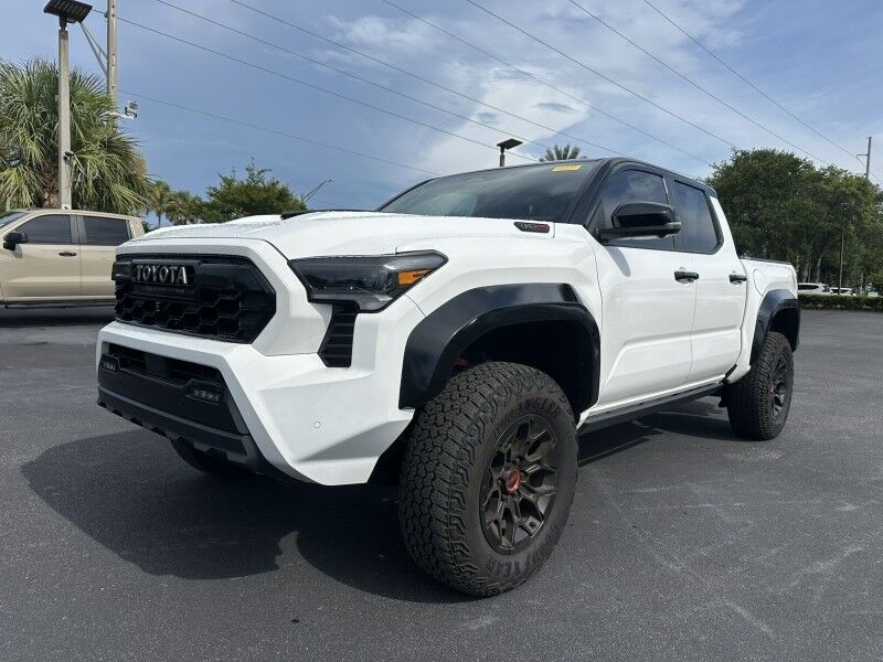 2025 Toyota Tacoma 4WD TRD Pro Hybrid