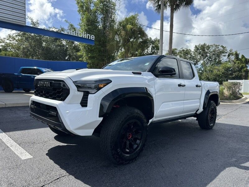 2025 Toyota Tacoma 4WD TRD Pro Hybrid