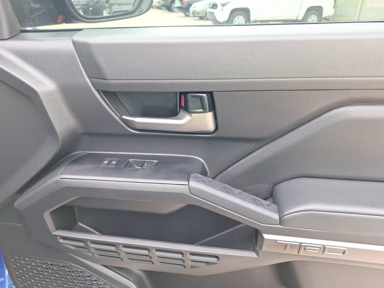 2025 Toyota Tacoma 4WD TRD Sport Hybrid Hurst TX