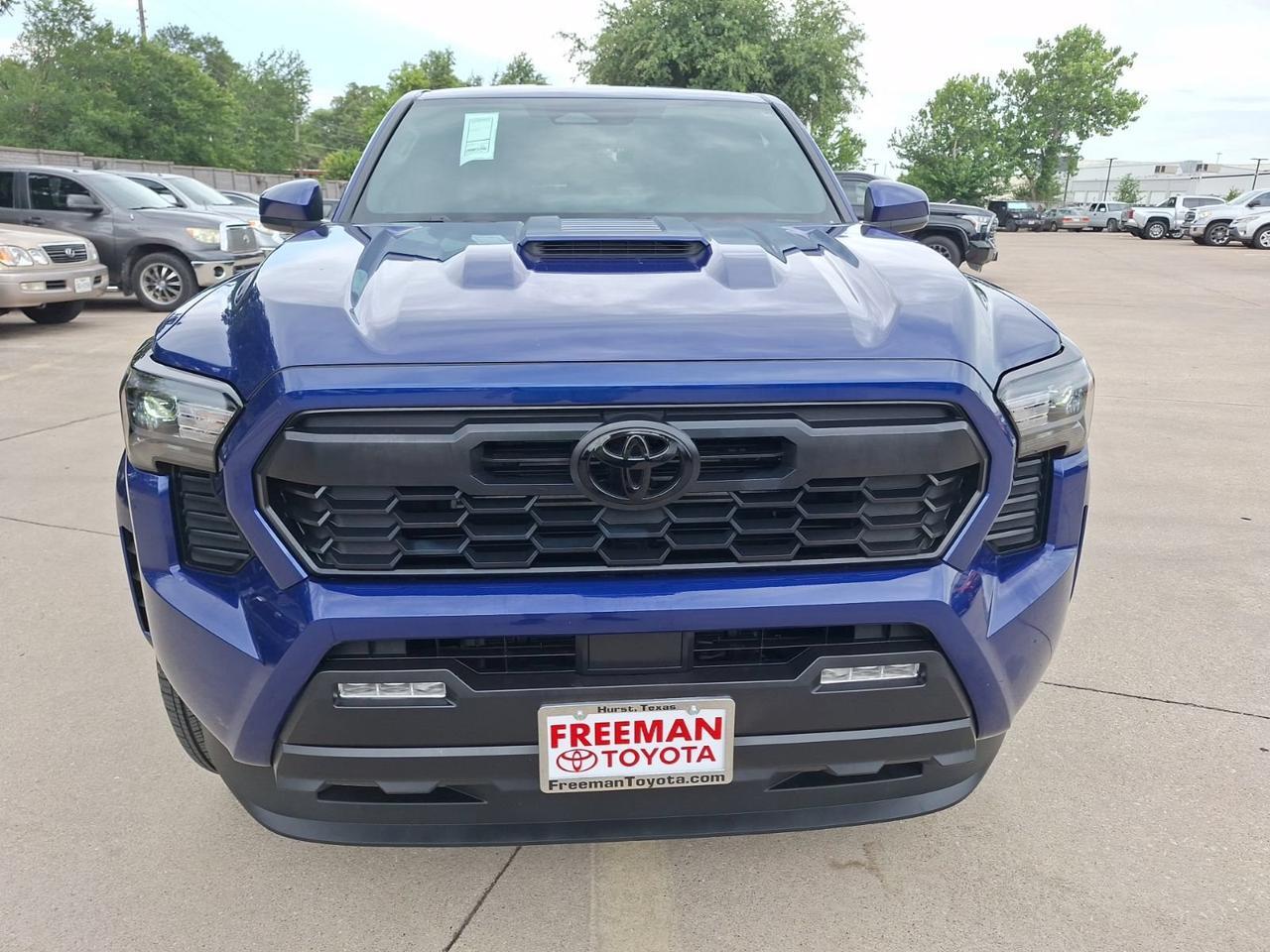 2025 Toyota Tacoma 4WD TRD Sport Hybrid Hurst TX