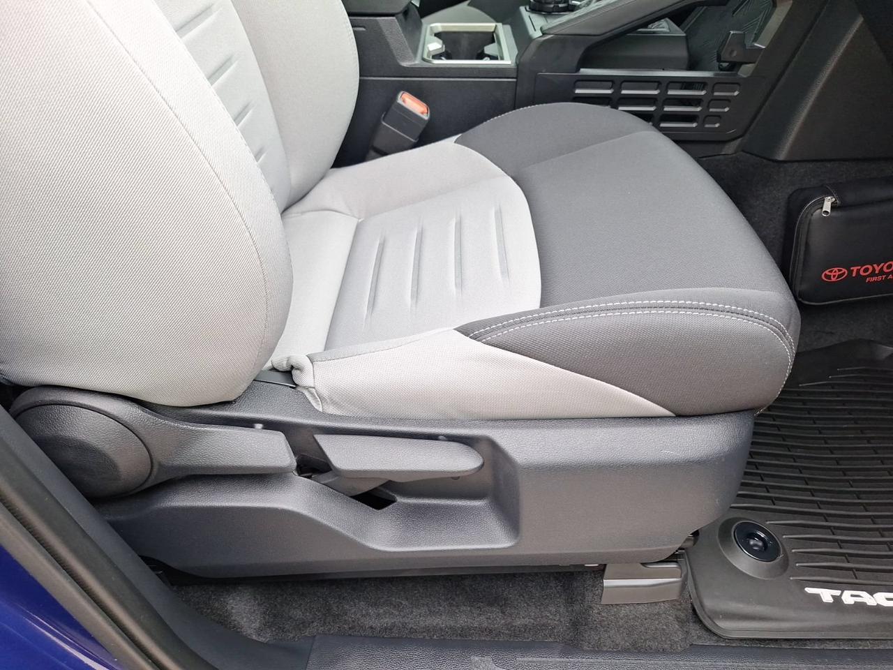 2025 Toyota Tacoma 4WD TRD Sport Hybrid Hurst TX