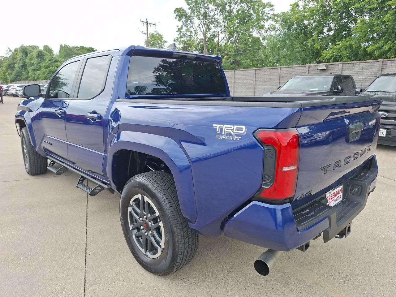 2025 Toyota Tacoma 4WD TRD Sport Hybrid Hurst TX