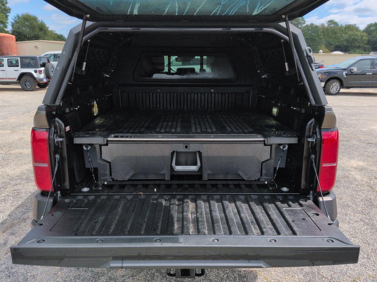 2025 Toyota Tacoma 4WD Trailhunter Hybrid Appleton WI